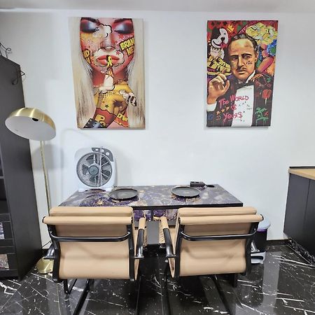 Apartamentos Benidorm Black Εξωτερικό φωτογραφία